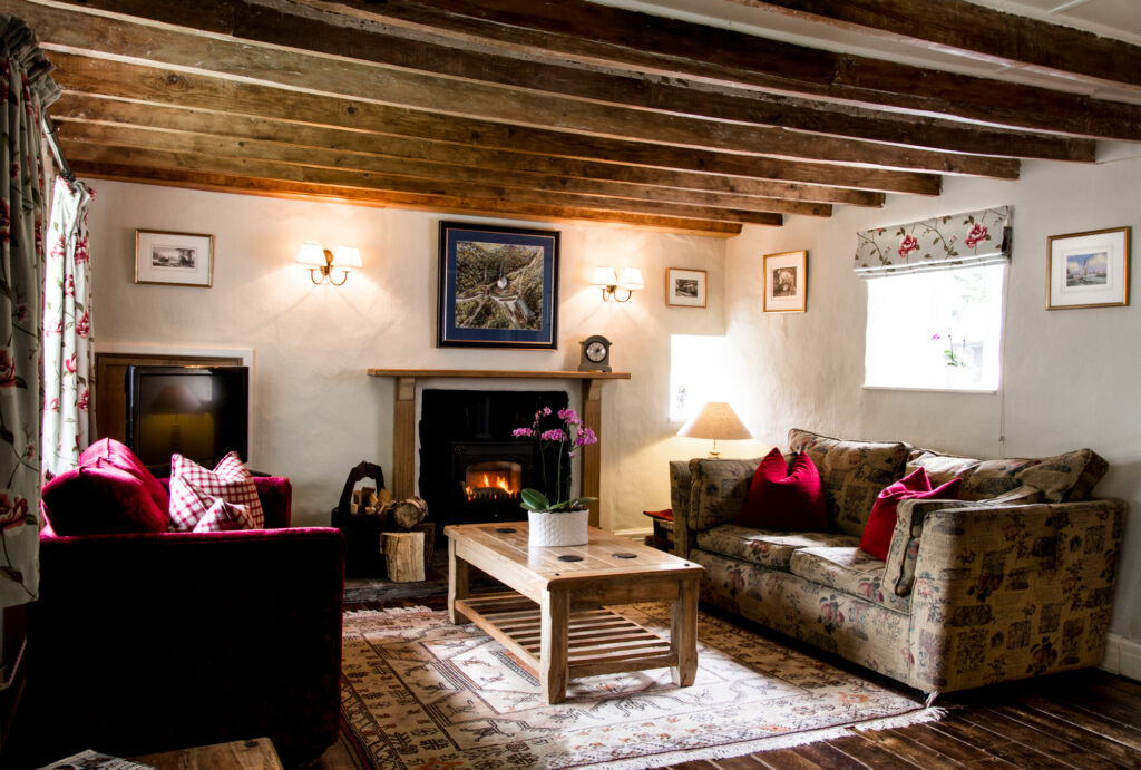 5fb3b02127ce4895ff7467d1 Wharf Cottage 2017 13WEB