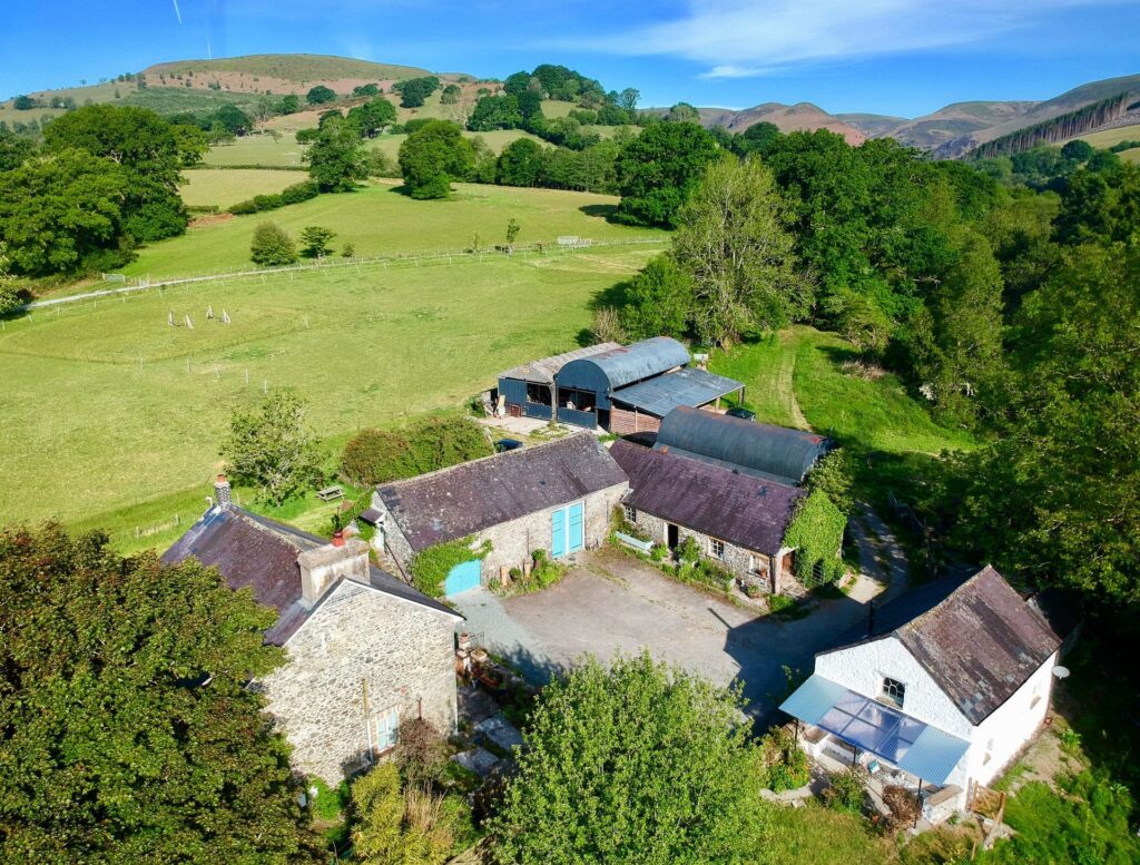 Brecon Beacons luxury barn conversion