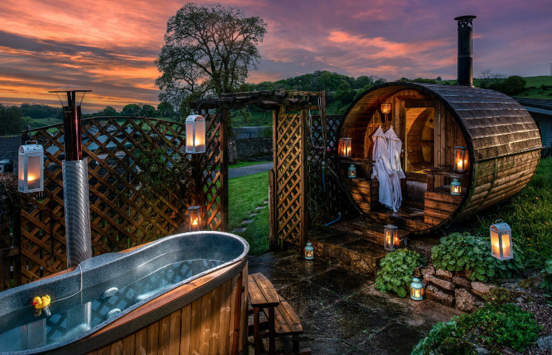 log-fired hot tub and sauna
