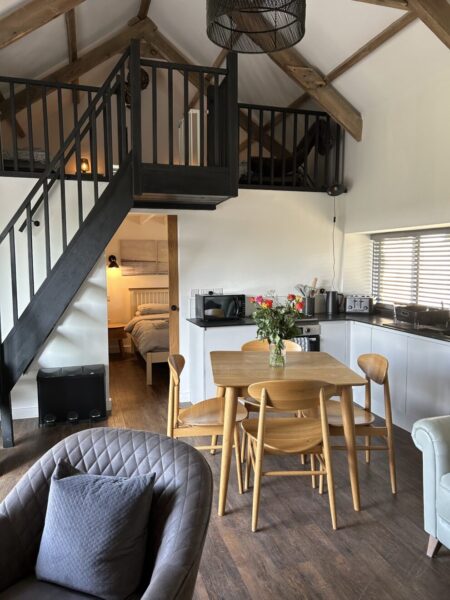 The Barn IMG 0435Dogs welcome SW Cornwall Holiday Accommodation 450x600