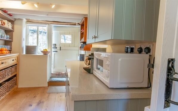 Gallery | Vale Cottage Croyde | Surf holiday cottage Croyde | Dog friendly holiday cottage Devon | Luxury holiday cottage Croyde